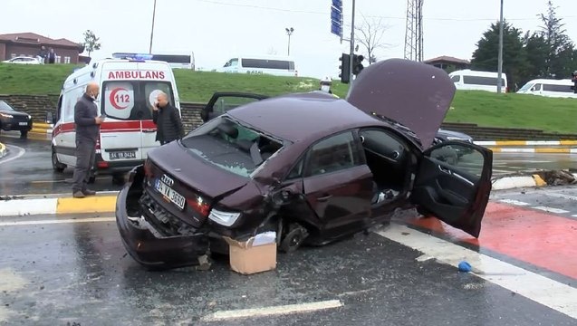 Kamyonet dehşet saçtı: Otomobil metrelerce savruldu