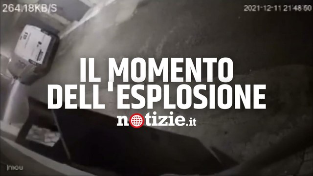 Ravanusa, il momento dell'esplosione filmato dalle videocamere di sorveglianza