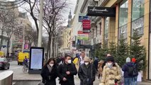 Avusturya'da 20 günlük kapanmanın ardından alışveriş yerleri yeniden açıldı