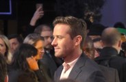 Armie Hammer deixa clínica de reabilitação após sete meses de tratamento