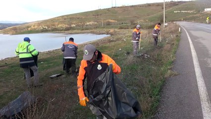 Boğazköy Barajı çevresi temizlendi