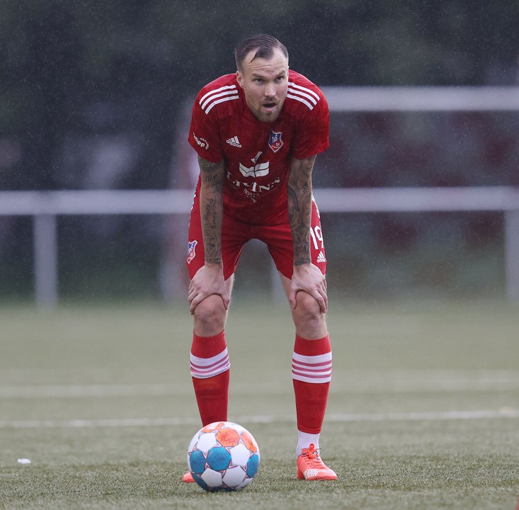 Sechs-Tore-Spektakel: Später Ausgleich inklusive Traumtore, Bövinghausen gibt Vorsprung aus der Hand