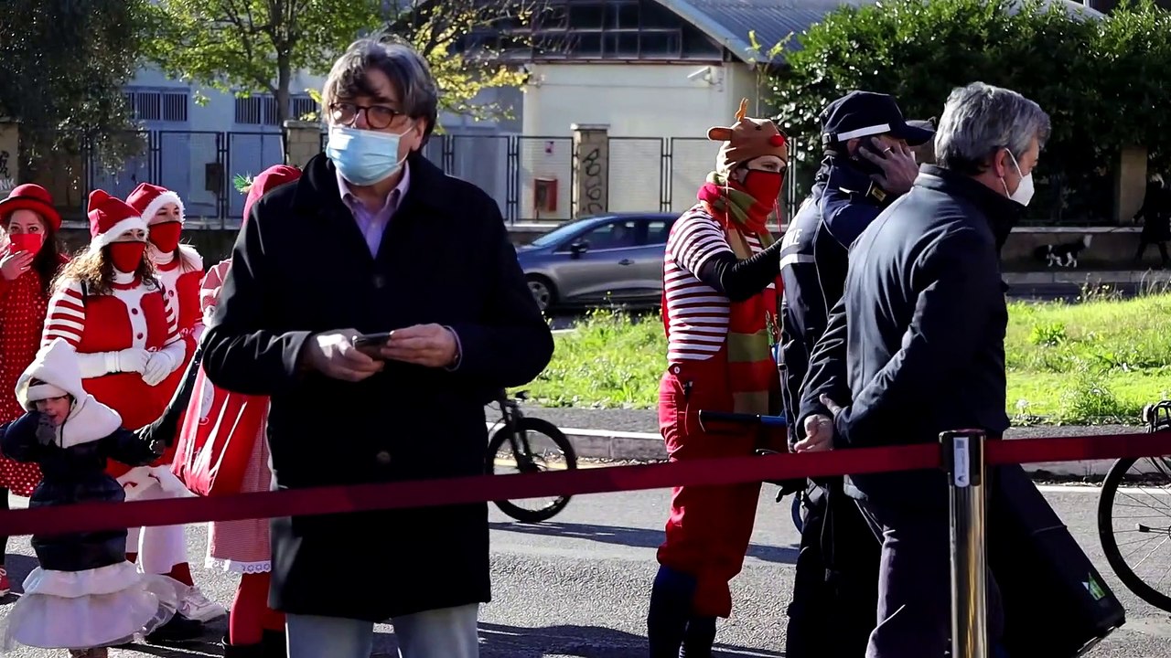 Riapre al traffico il Ponte di Ferro a Roma, Gualtieri: "Ora va potenziato per farci passare i bus"