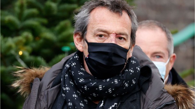 Voici - Les 12 coups de midi : Jean-Luc Reichmann très ému face à un message vidéo laissé par Michel Drucker
