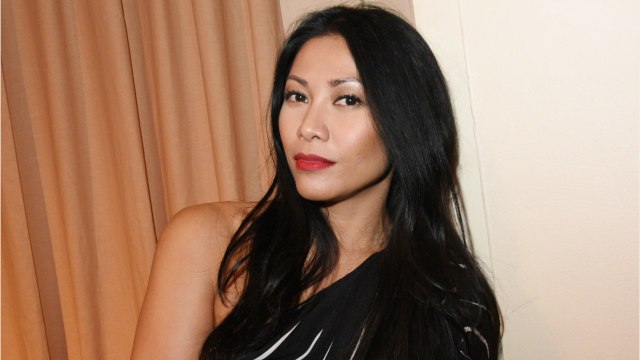VOICI : Anggun : la chanteuse victime d'un cambriolage, une enquête ouverte