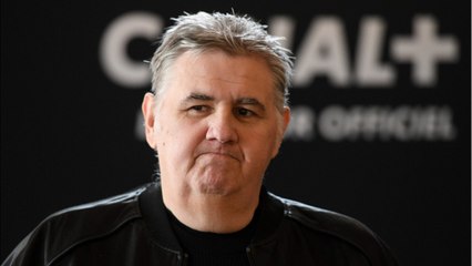VOICI : Pierre Ménès placé en garde à vue : le journaliste est accusé d'agression sexuelle