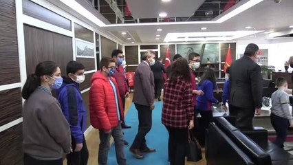 KASTAMONU - Öğrenciler 690 kilogram atık pilin doğayı kirletmesini önledi