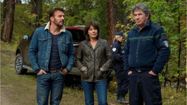 VOICI - Alex Hugo : après Lionnel Astier, une autre vedette quitte la série de France 3