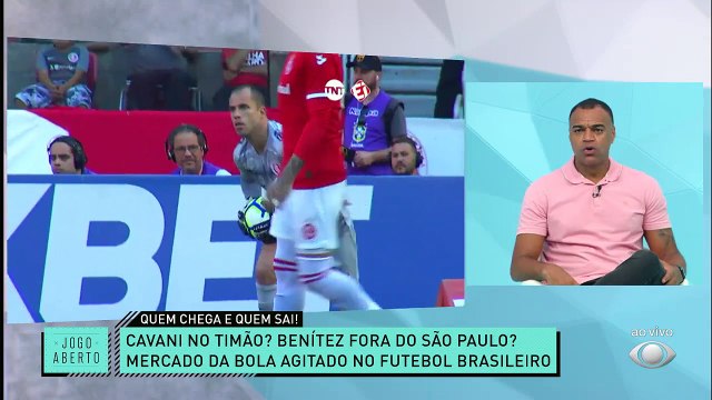 CAVANI NO TIMÃO? Corinthians quer um centroavante de peso e sonha com Cavani, do Manchester United. Será que dá? #JogoAberto