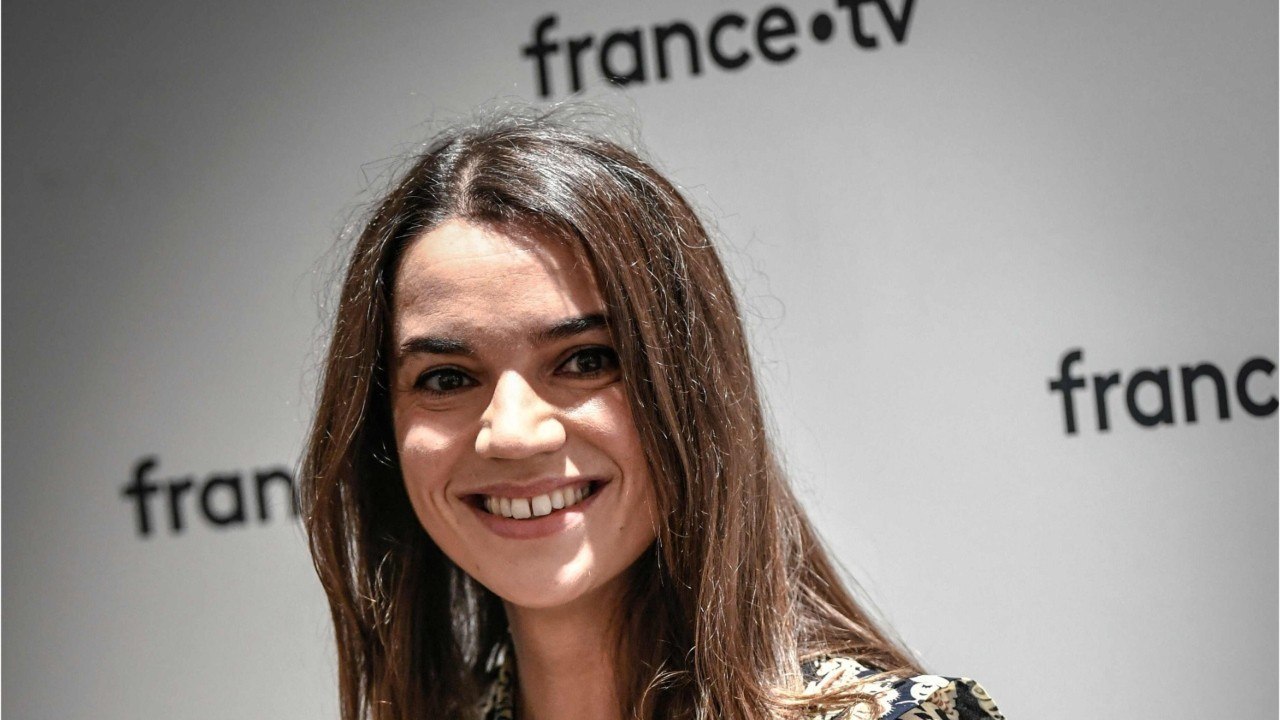 VOICI : Dents perdues, problèmes de traduction... Cécile Grès se confie sur ses plus grands moments de solitude au bord des terrains de rugby