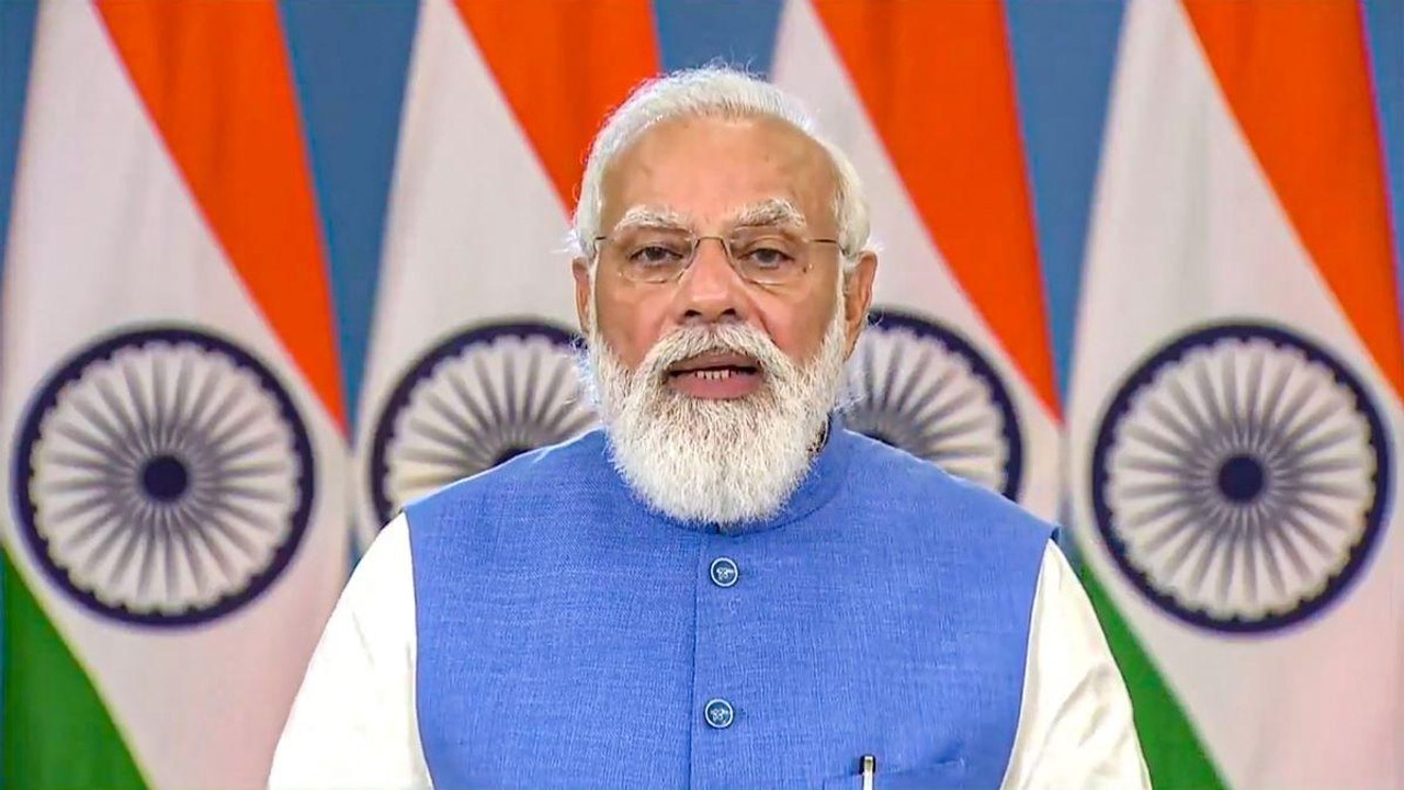PM tweets over Srinagar terror attack, expresse...