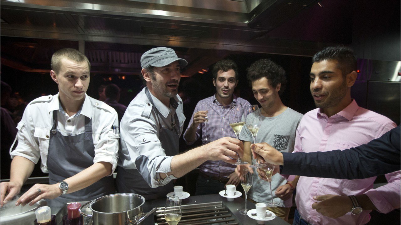 VOICI : Paul Pairet (Top Chef) : pourquoi il n'enlève jamais sa casquette