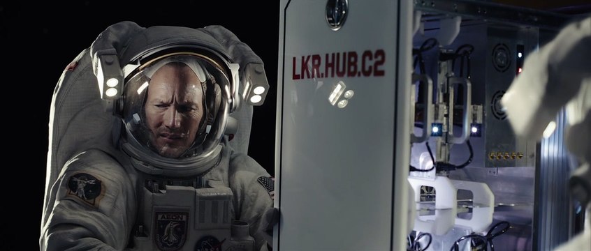 Moonfall opening - Roland Emmerich, Halle Berry