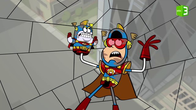 كابتن أتوميك يقضي على العنكبوت وشباكه