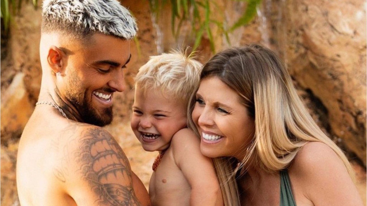 VOICI : Jessica Thivenin et Thibault Garcia rentrent enfin à Dubaï : ce détail qui fait rire les internautes