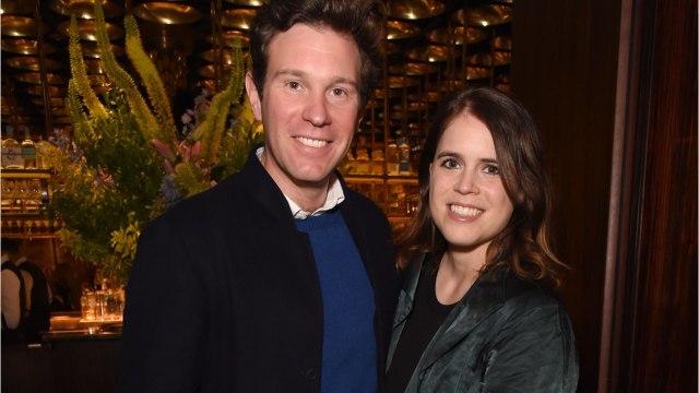 VOICI - Elizabeth II : le mari de la princesse Eugenie révèle l'existence d'un passage secret entre Buckingham Palace... et un bar