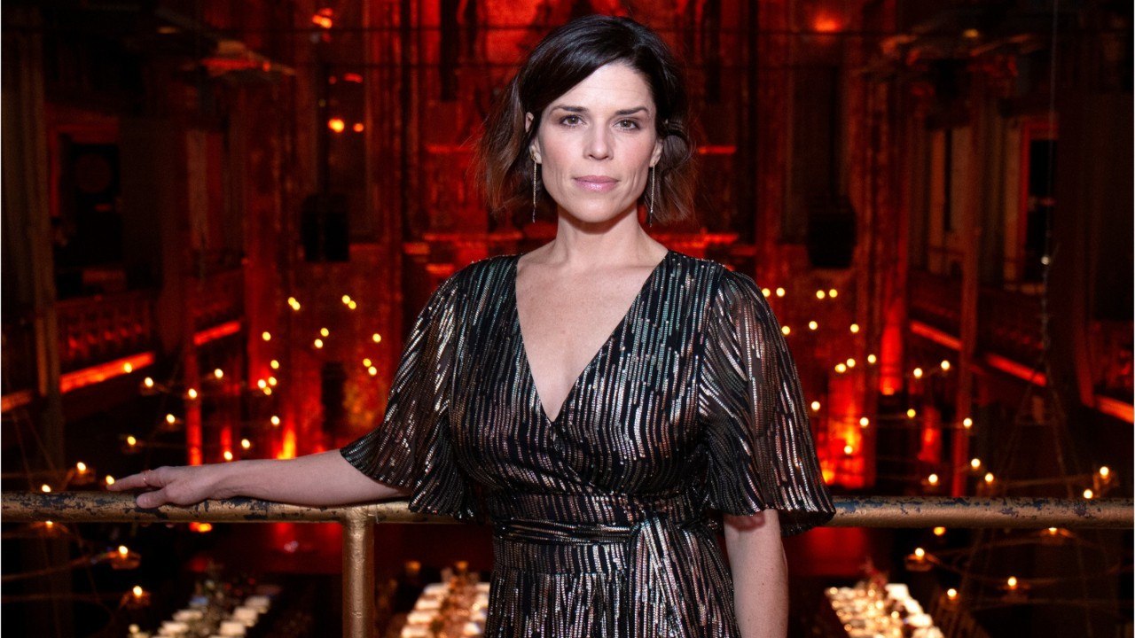 VOICI : Neve Campbell fête ses 48 ans : que devient la star de la saga Scream ?