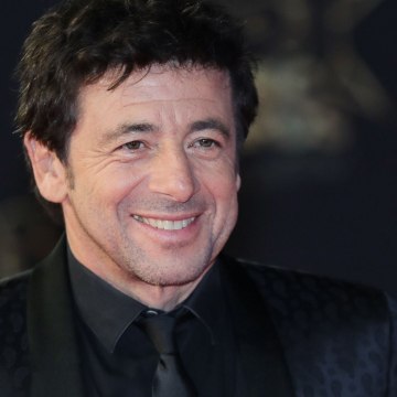 VOICI-SOCIAL Patrick Bruel Ridiculisé : Son Lieu De Confinement Fait À Nouveau L'objet De Moqueries (1)