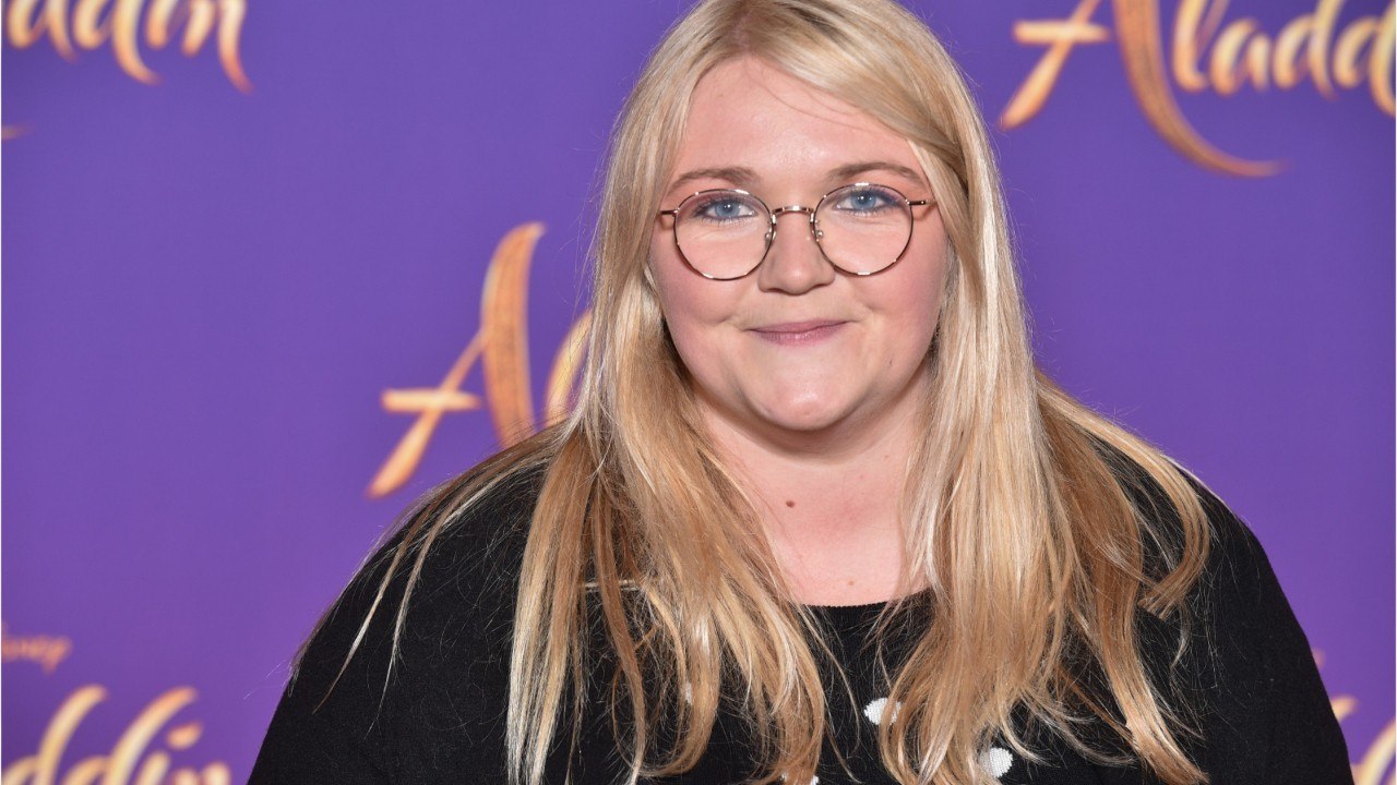 VOICI : Lola Dubini éliminée de Danse avec les stars : les internautes crient au scandale