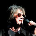 VOICI : Jacques Dutronc au plus mal ? Son fils Thomas sort du silence