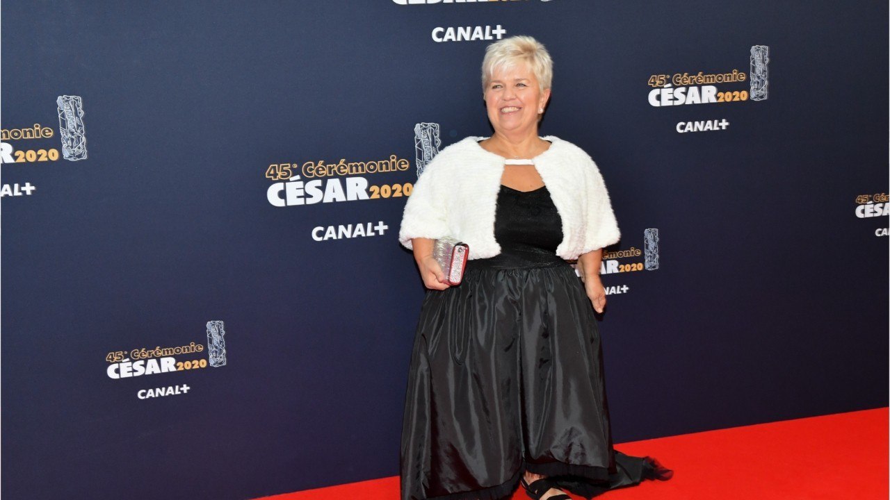 VOICI : Mimie Mathy évoque les « horreurs " entendues par ses parents lorsqu’ils ont appris sa maladie