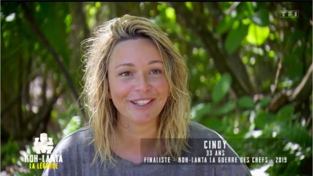VOICI : Koh-Lanta, La Légende : cette faveur demandée par Cindy à la production après avoir été éliminée