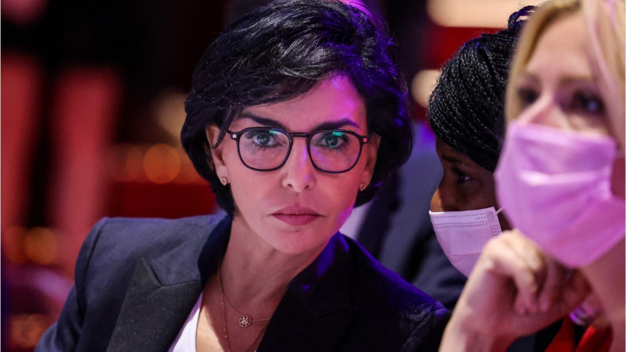 Voici - Rachida Dati : ce cadeau surprenant et inattendu qu'elle a reçu pour la naissance de sa fille Zohra