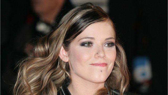 VOICI - Emma Daumas : pourquoi elle a mis dix ans à se remettre de la Star Academy (1)