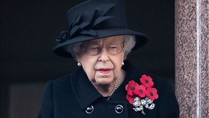 VOICI - Elizabeth II : ce choix qu’elle a imposé à l’Elysée sous François Hollande !