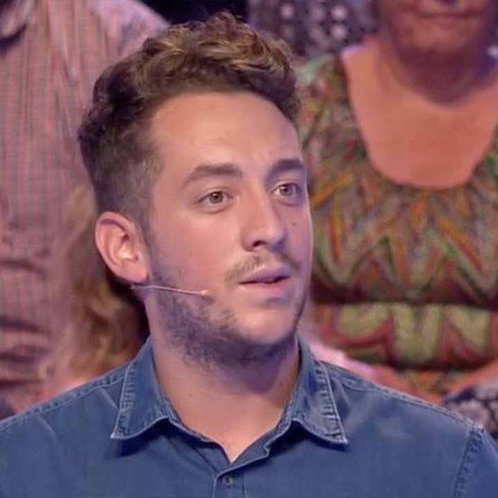 VOICI SOCIAL Mort de Bastien Payet (Les 12 Coups de midi) : un ami présent le soir du drame raconte ce qu'il s'est réellement passé  Share via Wochit Go