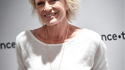 VOICI - PHOTO Sophie Davant dévoile un cliché d'elle enfant et fait fondre ses abonnés