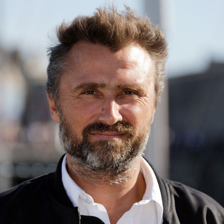 VOICI social : Alexandre Brasseur fait son retour sur Instagram et rend hommage à son père, Claude Brasseur (1)