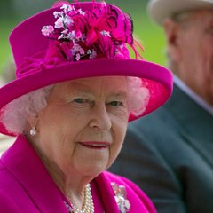 VOICI :SOCIAL Scandale à Buckingham Palace : un garde royal arrêté pour agression sexuelle sur deux nouvelles recrues (1)