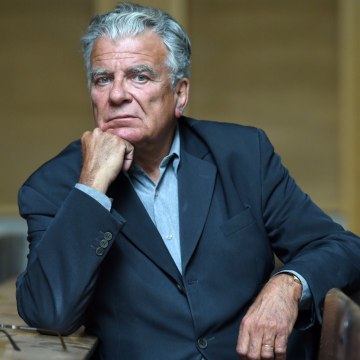 VOICI social - Olivier Duhamel : les propos d'Alain Finkielkraut sur le frère de Camille Kouchner ulcèrent les internautes (1)