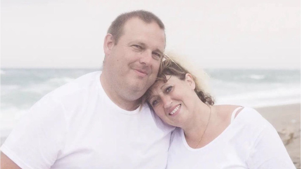 VOICI : Familles nombreuses : Cindy et Sébastien Van Der Auwera mariés une nouvelle fois, des clichés de la cérémonie dévoilés