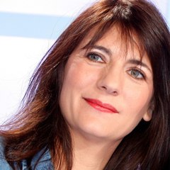 VOICI : SOCIAL "Ça a été dur" : Estelle Denis dévoile sur la vraie raison de son départ de la chaîne L'Equipe (1)