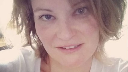 VOICI : Aude (L'amour est dans le pré) rend hommage au parrain de sa fille parti trop tôt
