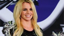 VOICI : Britney Spears encore une fois topless : cette vidéo qui inquiète ses fans (1)