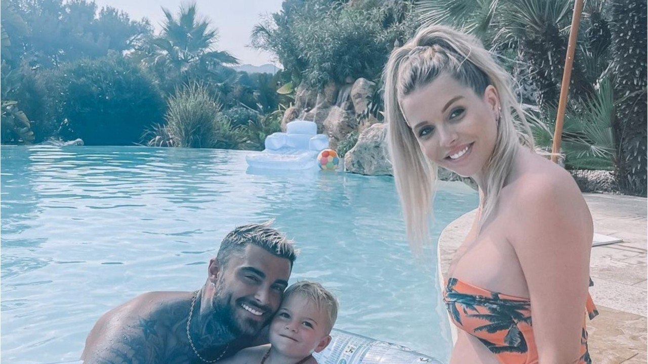 VOICI : Jessica Thivenin jugée "trop maigre" pendant sa grossesse, elle pousse un coup de gueule