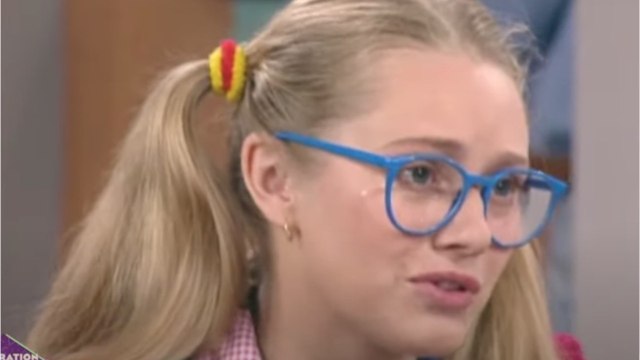 VOICI: J'ai tout claqué : Magalie Madison de Premiers baisers révèle avoir dépensé tout son argent