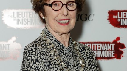 Voici -  Mort d'Una Stubbs, actrice de Sherlock : la comédienne s'est éteinte à 84 ans