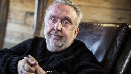 VOICI : JO de Tokyo : Dominique Farrugia rappelle que ce n'est pas terminé, les internautes applaudissent