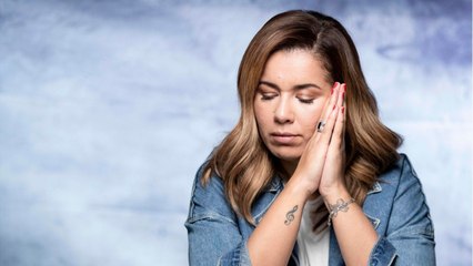 VOICI - Chimène Badi transformée : Kelly Vedovelli lui trouve une ressemblance avec une star américaine