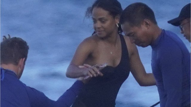 VOICI - PHOTO Christina Milian : sa soirée enflammée à Saint-Tropez avec Vitaa et DemDem !