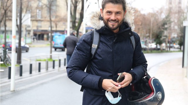 Voici - Ninja Warrior : Christophe Beaugrand inquiet pour son avenir, Denis Brogniart le rassure