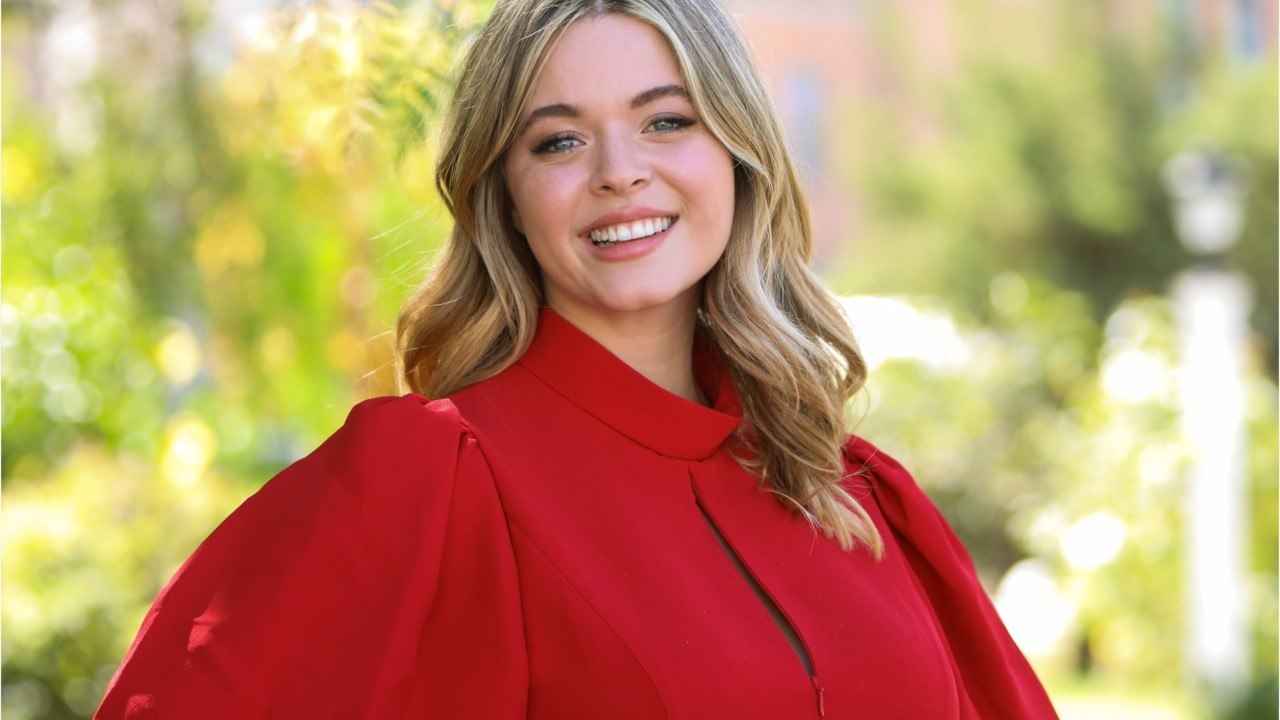 VOICI : Sasha Pieterse, actrice de Pretty Little Liars, a accouché de son premier enfant