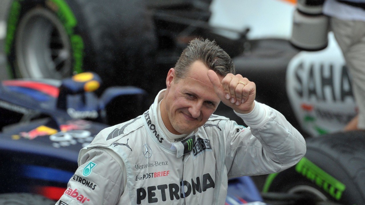 VOICI : Documentaire sur Michael Schumacher : Netflix poste un cliché du pilote qui fait réagir les internautes
