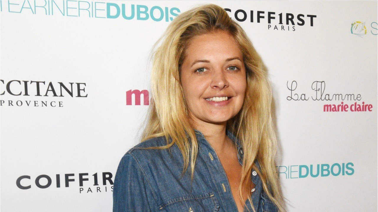 VOICI : Carine Galli (L'Equipe) craque en plein duplex, son chéri Giovanni Castaldi aux anges