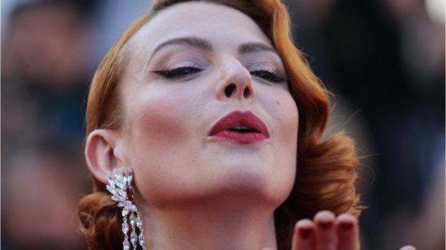 VOICI - INFO VOICI – Elodie Frégé célibataire : c'est fini avec Grégory Fitoussi !