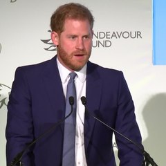 Télécharger la video: VOICI SOCIAL- Le prince Harry et ses mémoires : cette coquette somme empochée pour l'écriture de son autobiographie (